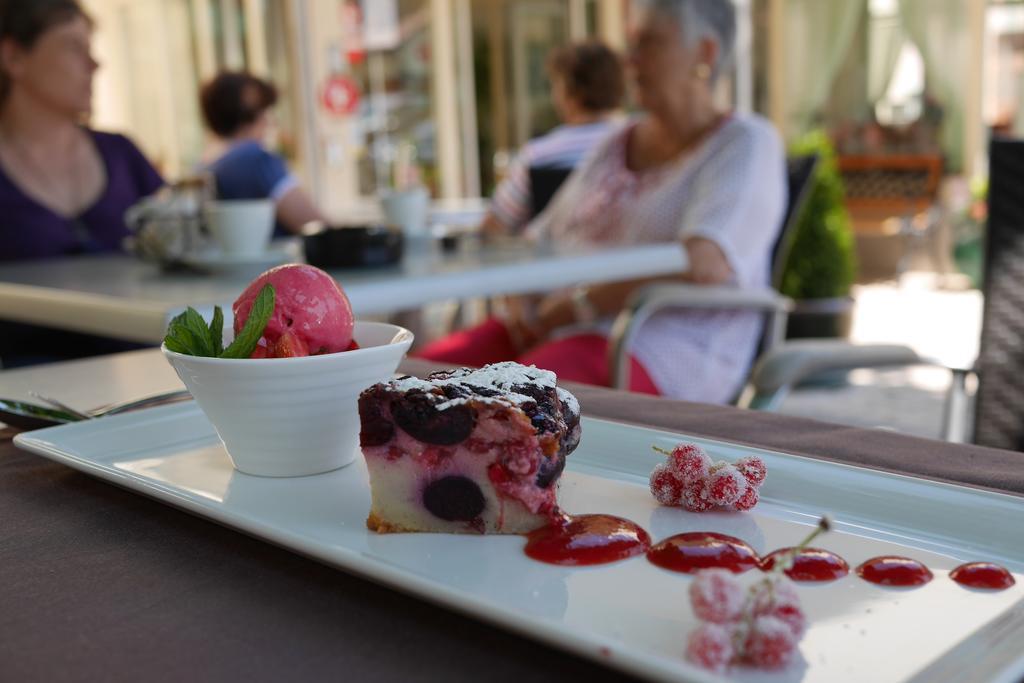 Auberge Aux Deux Sapins Montricher Ngoại thất bức ảnh