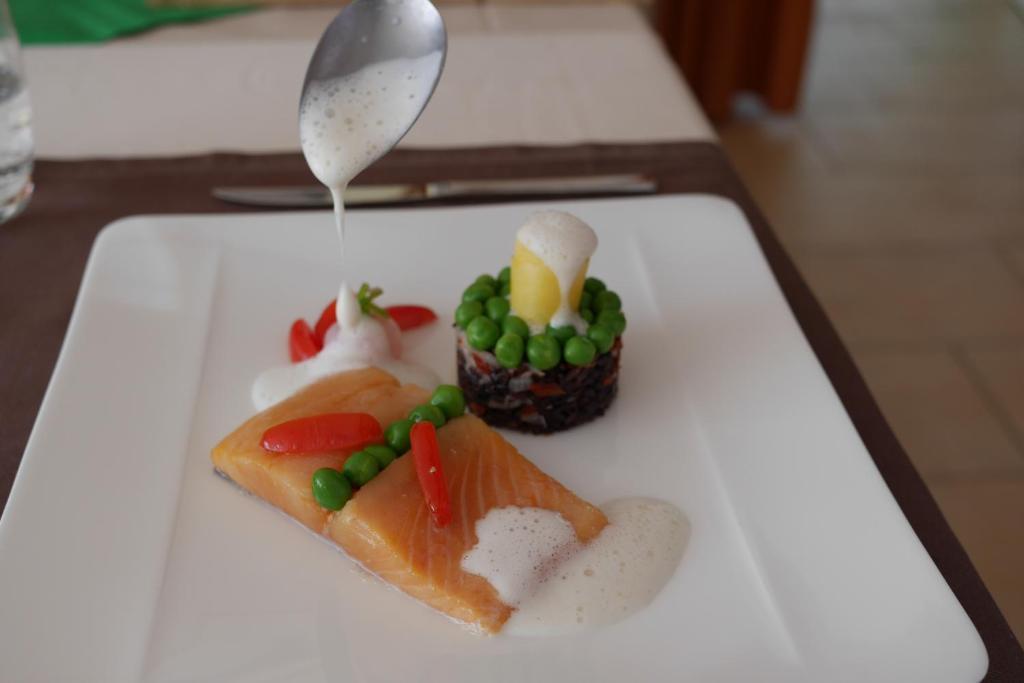 Auberge Aux Deux Sapins Montricher Ngoại thất bức ảnh